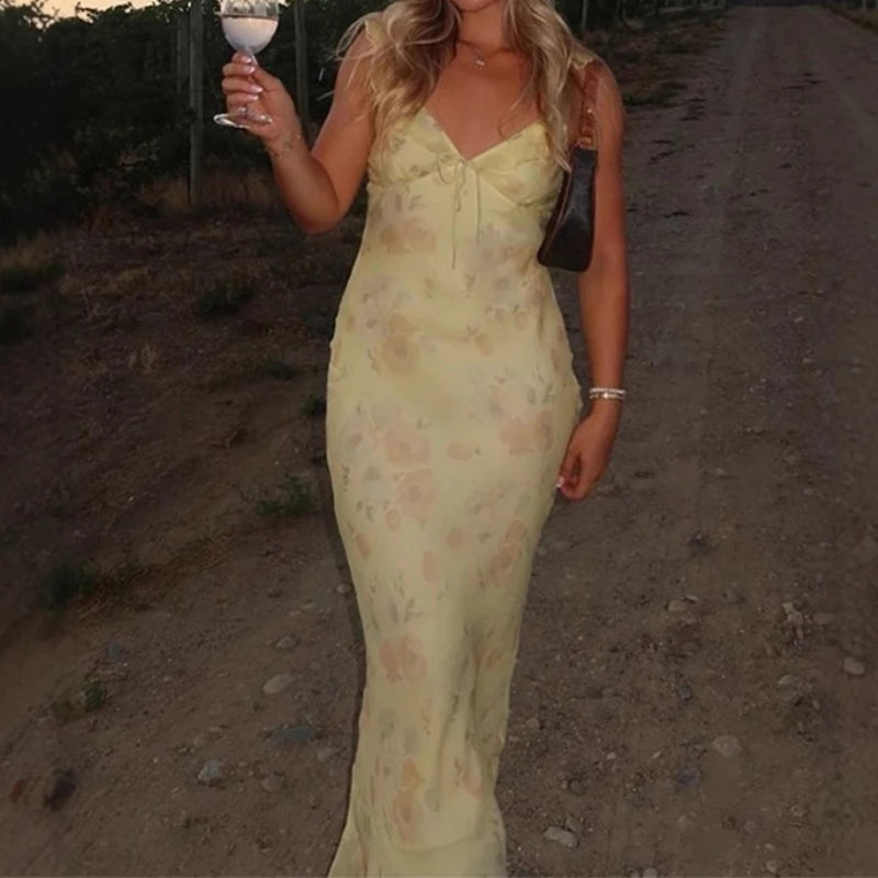 Sexy Summer Floral Dress – Sleeveless Backless 2025