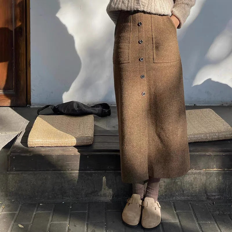 Stylish retro women’s shoes with soft soles, round toe, perfect for outdoor and beach wear