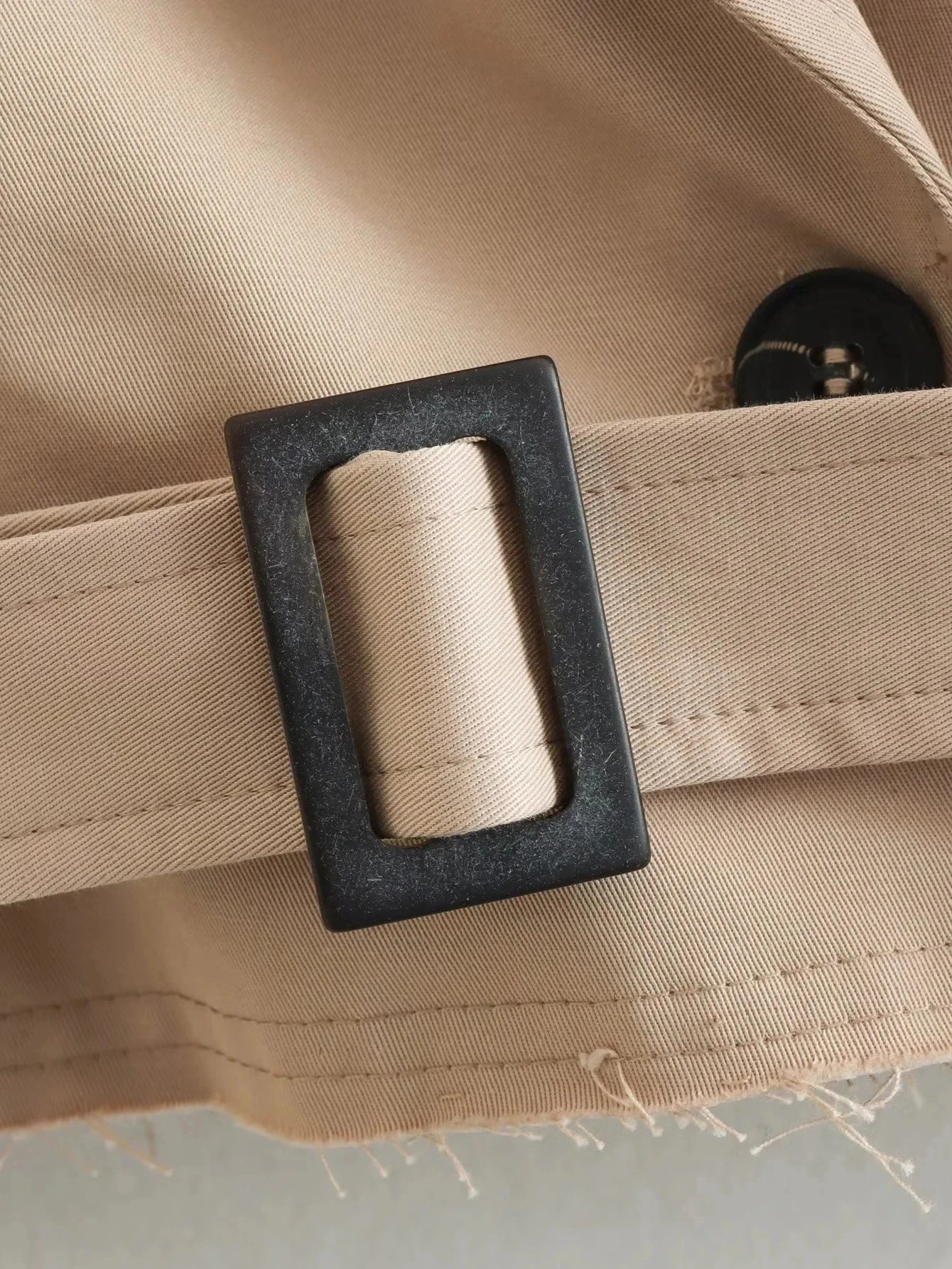 Women’s Cropped Trench Jacket – Vintage Streetwear 2024