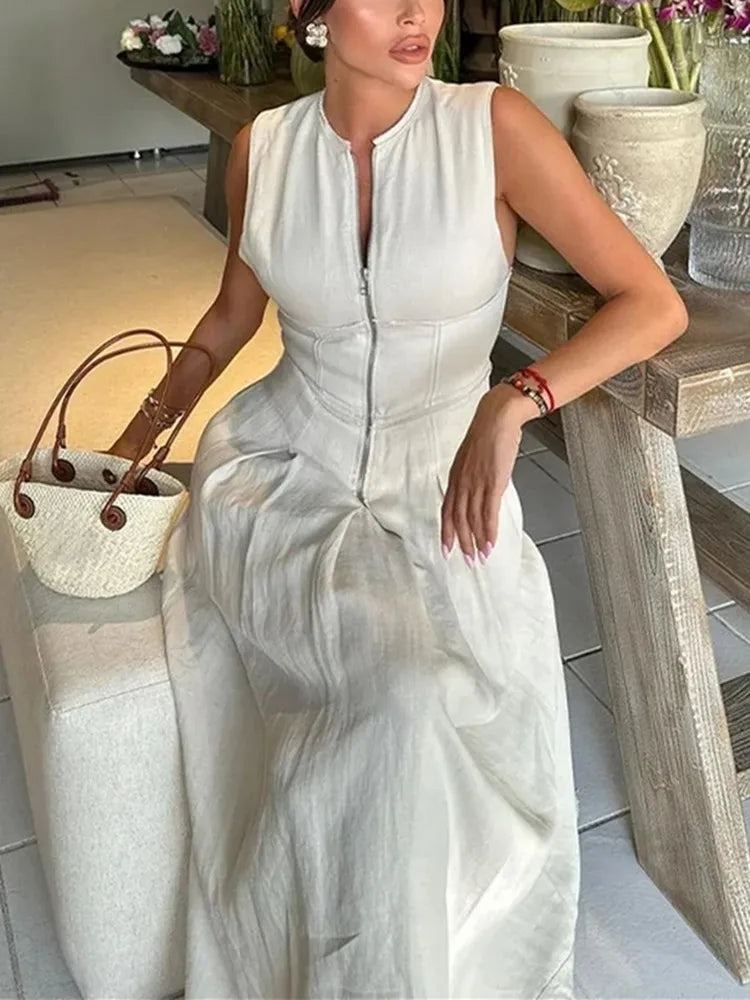 Elegant Pleated Sleeveless Bodycon Midi Dress for Women 2025