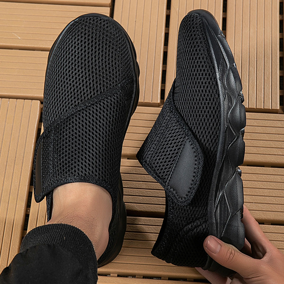 Comfortable diabetic walking shoes designed for swollen, wide feet