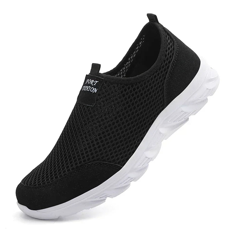 Lightweight breathable men's running shoes mesh sneakers