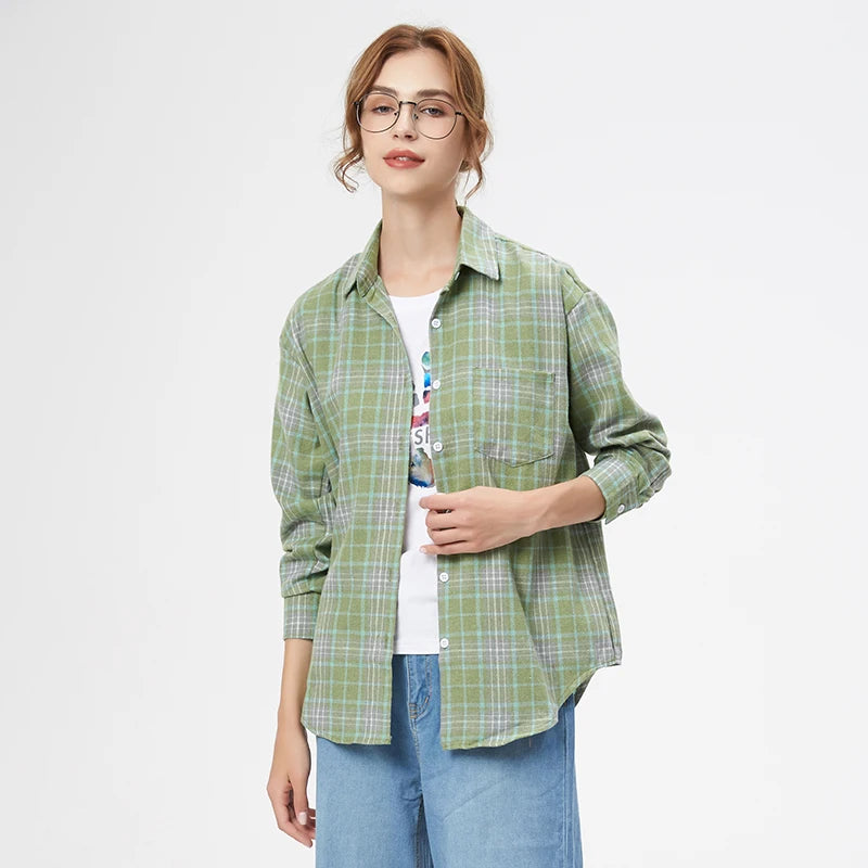 Women's plaid flannel shirt, loose fit, spring casual style