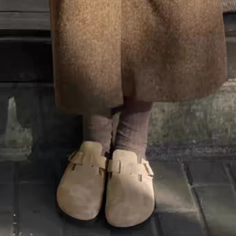 Stylish retro women’s shoes with soft soles, round toe, perfect for outdoor and beach wear