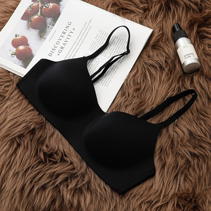 Seamless push-up bra – soft, breathable, wireless comfort