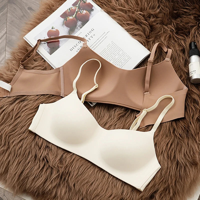 Seamless push-up bra – soft, breathable, wireless comfort