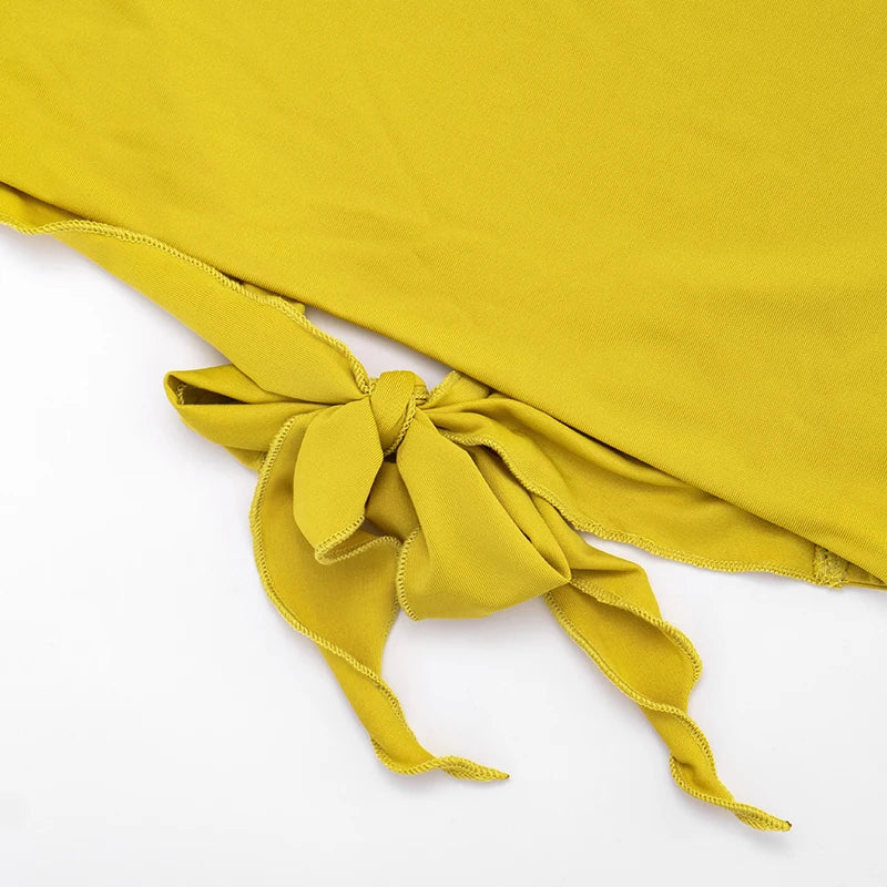 CUTENOVA Women Crop Top & Capri Set – Streetwear