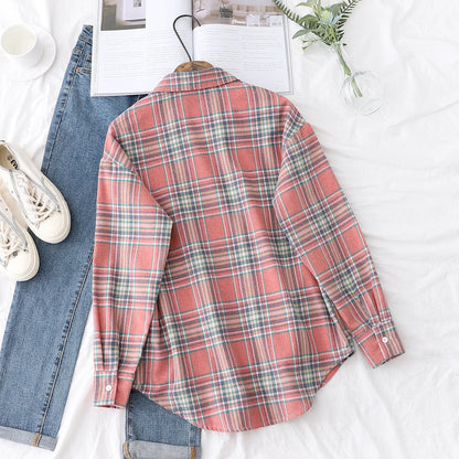 Women's plaid flannel shirt, loose fit, spring casual style