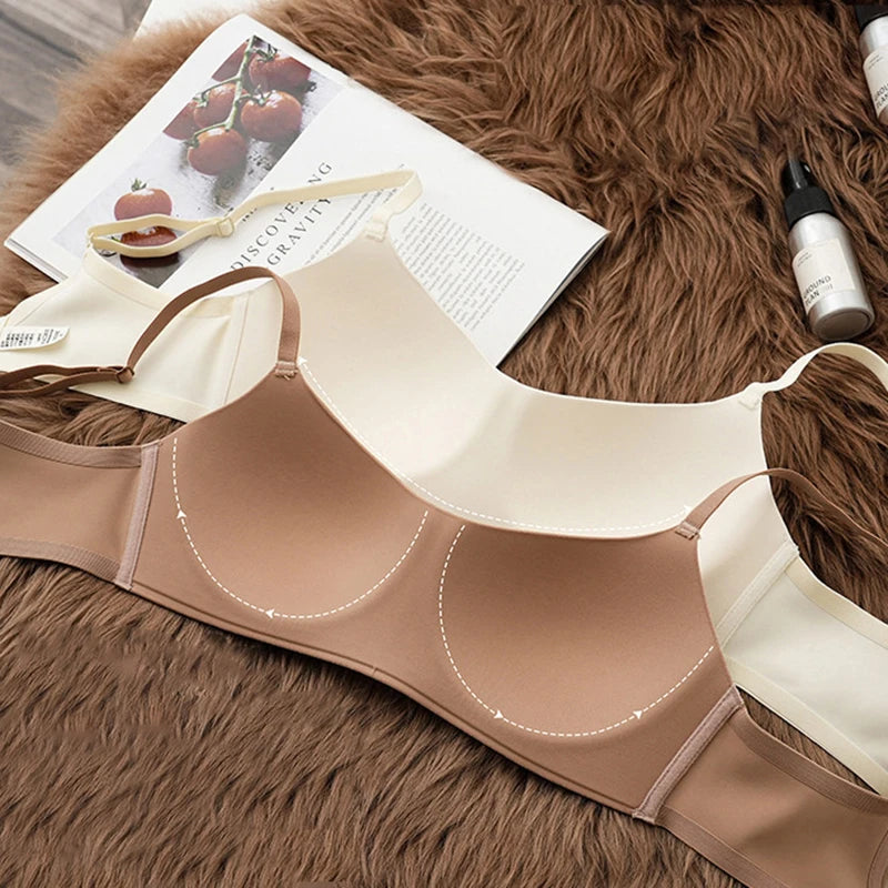 Seamless push-up bra – soft, breathable, wireless comfort