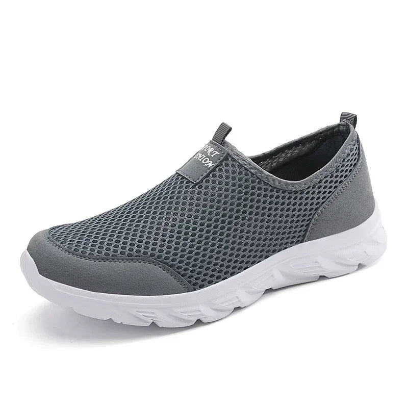 Lightweight breathable men's running shoes mesh sneakers