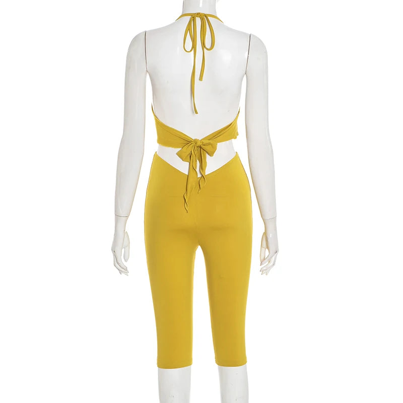 CUTENOVA Women Crop Top & Capri Set – Streetwear