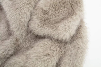 HH Women Faux Fur Coat – Warm Fluffy Jacket
