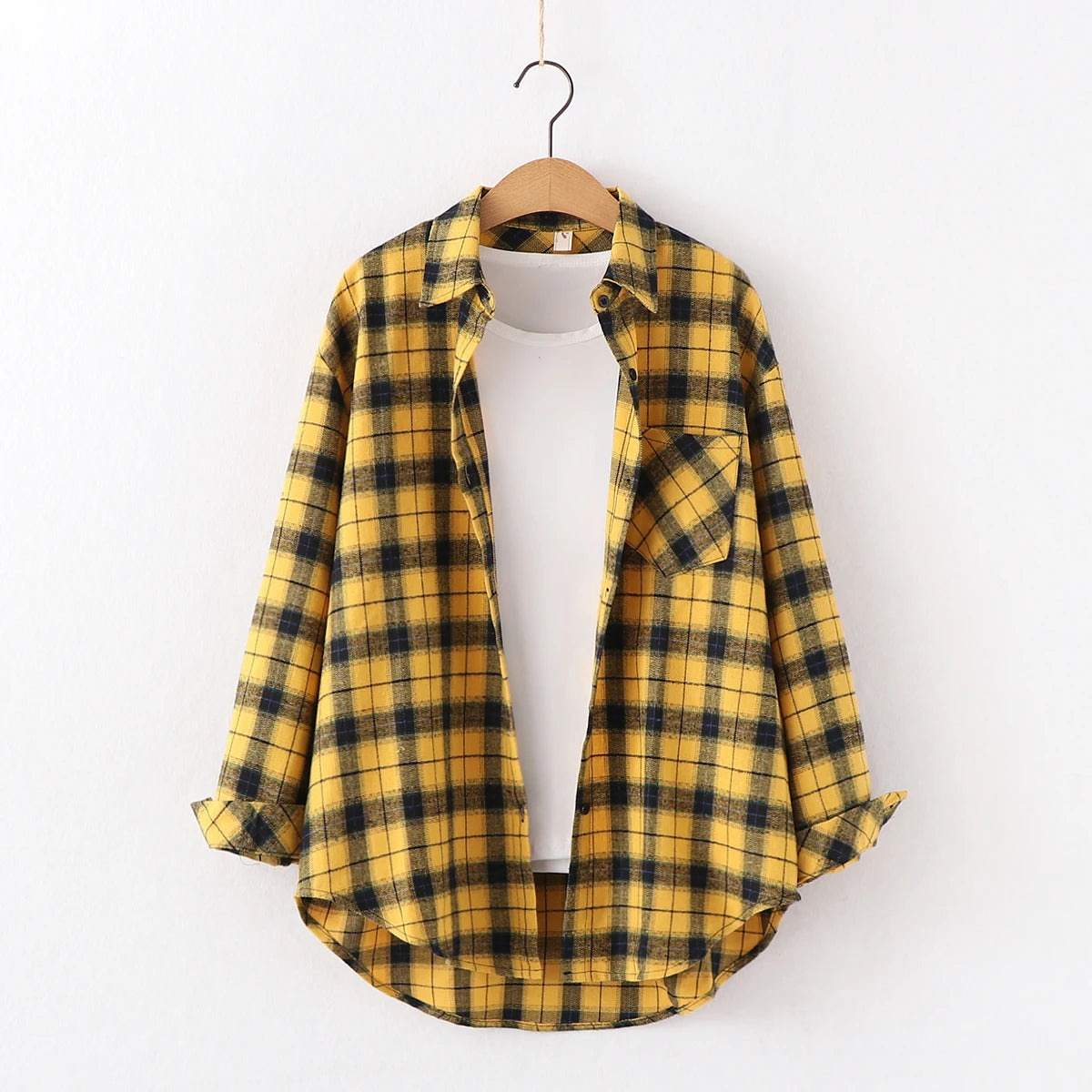 Women's plaid flannel shirt, loose fit, spring casual style
