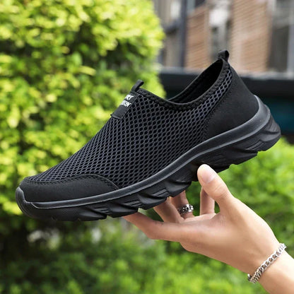 Lightweight breathable men's running shoes mesh sneakers