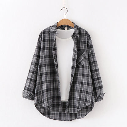 Women's plaid flannel shirt, loose fit, spring casual style
