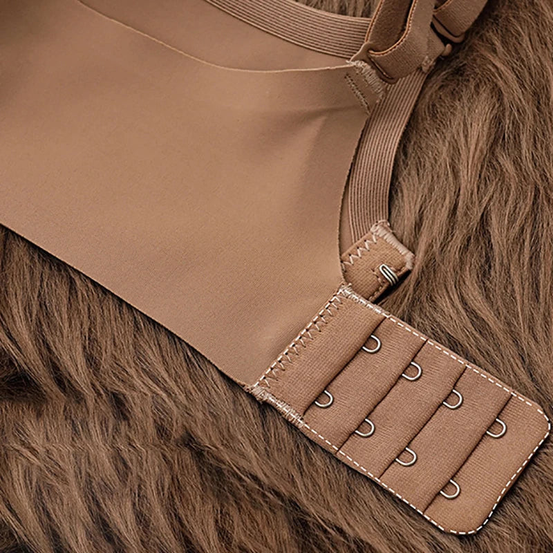 Seamless push-up bra – soft, breathable, wireless comfort