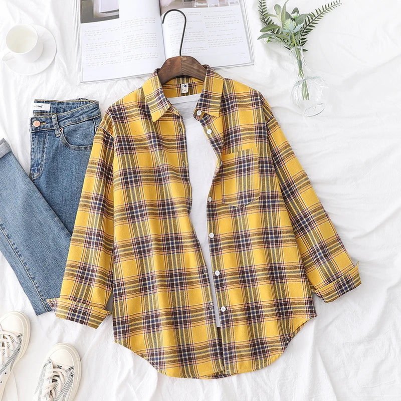 Women's plaid flannel shirt, loose fit, spring casual style