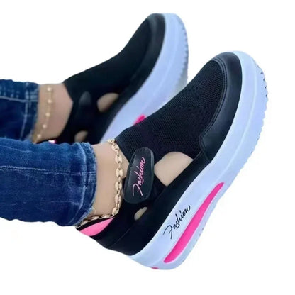 Lightweight and stylish women’s sneakers, perfect for casual wear