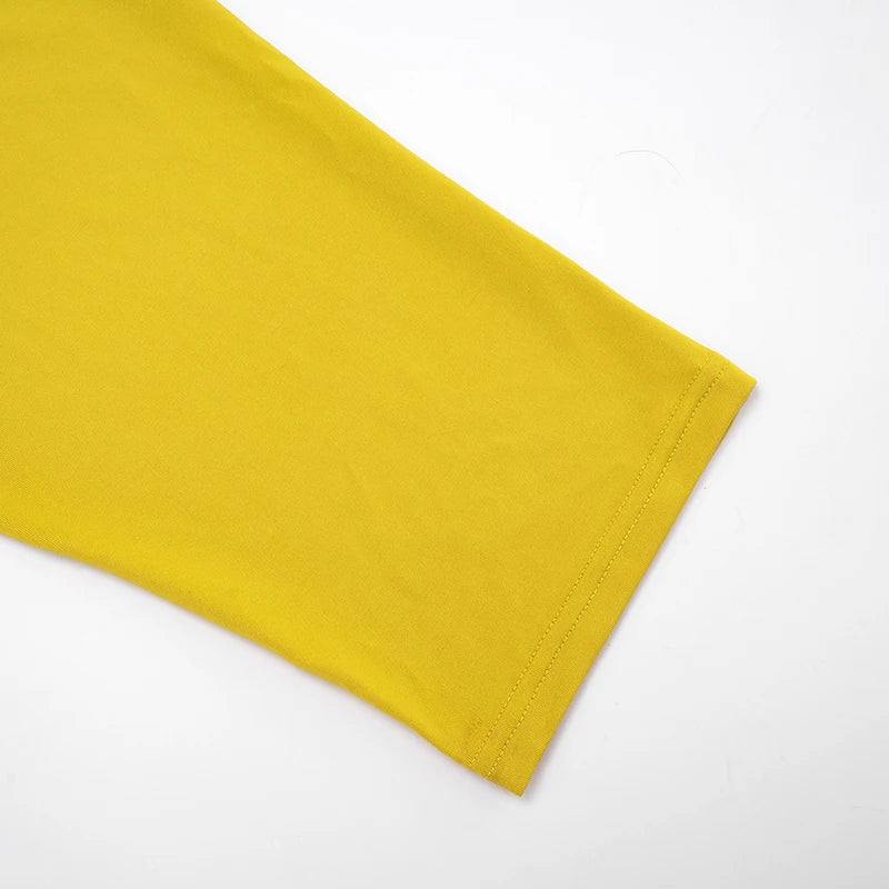 CUTENOVA Women Crop Top & Capri Set – Streetwear