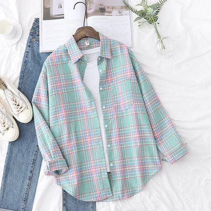 Women's plaid flannel shirt, loose fit, spring casual style