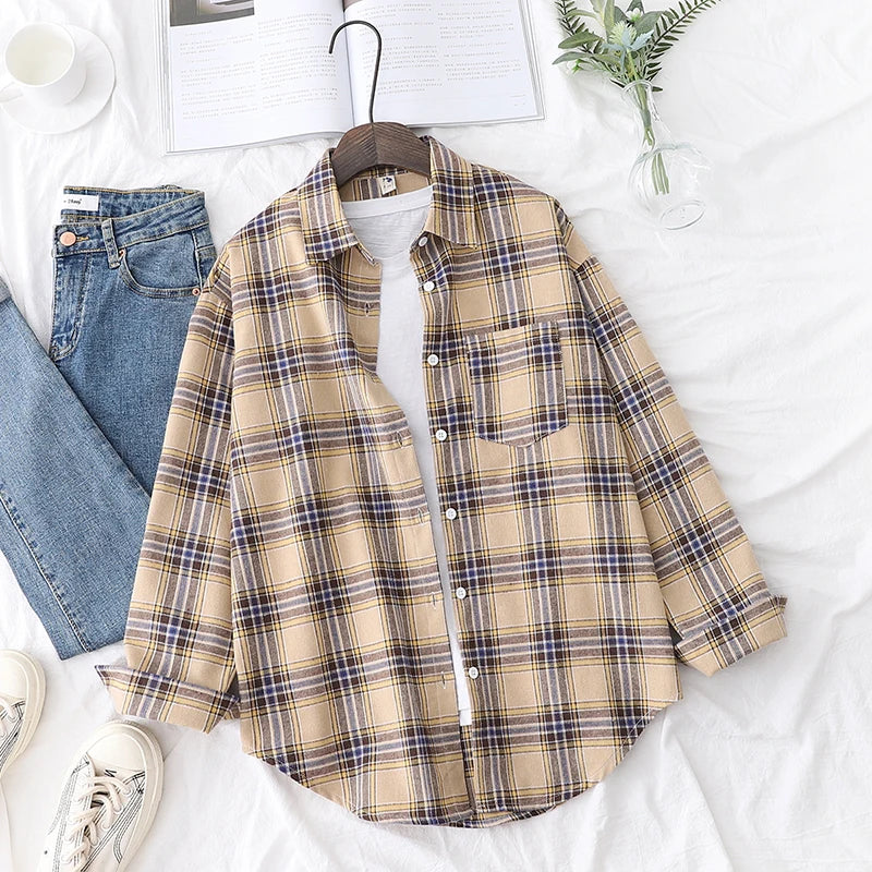 Women's plaid flannel shirt, loose fit, spring casual style