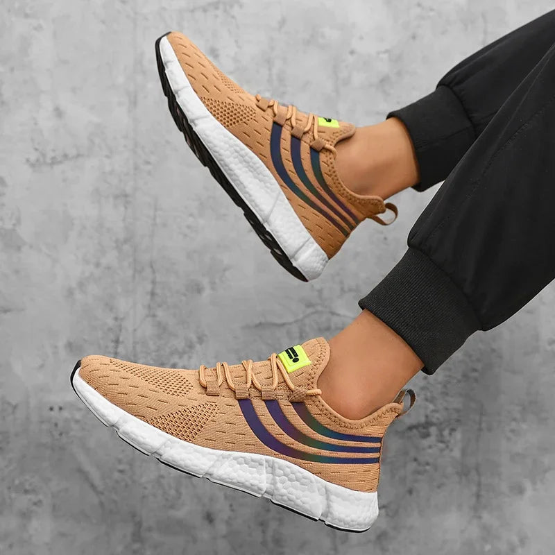 Lightweight breathable men sneakers running walking athletic shoes