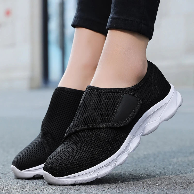 Comfortable diabetic walking shoes designed for swollen, wide feet